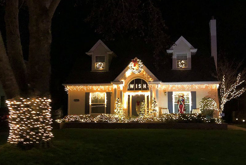 Horse-drawn Carriages and Wagons for Fab 40's Holiday Tour