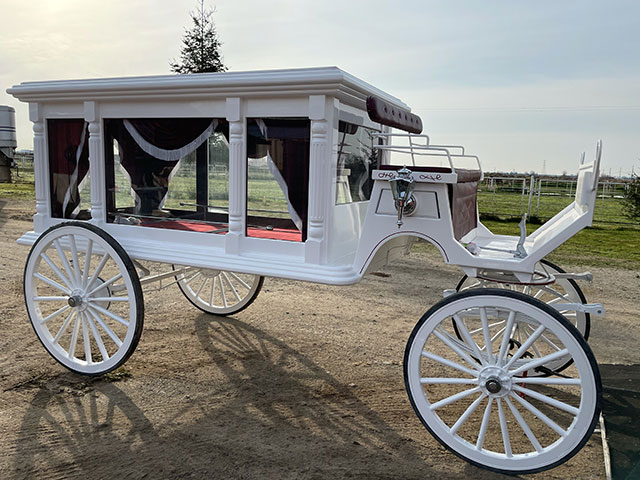 Horse-drawn Carriages for Funerals
