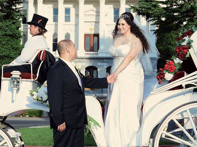 Horse-Drawn Carriage Wedding